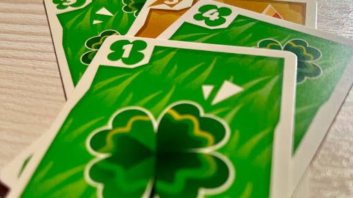 Imagen de reseña: «"1%: Un juego de azar estratégico"»