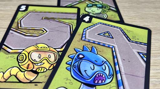 Imagen de reseña: «"Worm Up!"»