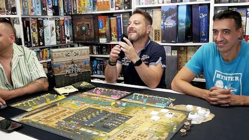 Imagen de reseña: «Partida en directo a "Men Nefer" parte 1»