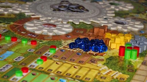 Imagen de reseña: «"Tzolk'in: El Calendario Maya"»